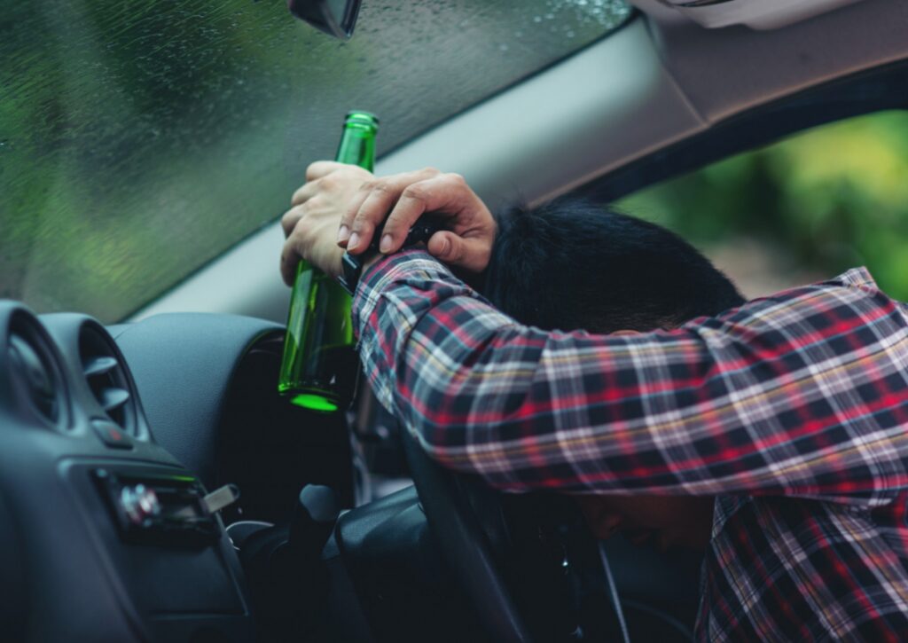 Akcja "Trzeźwy poranek" w Kościanie: Dwa zatrzymania za jazdę pod wpływem alkoholu